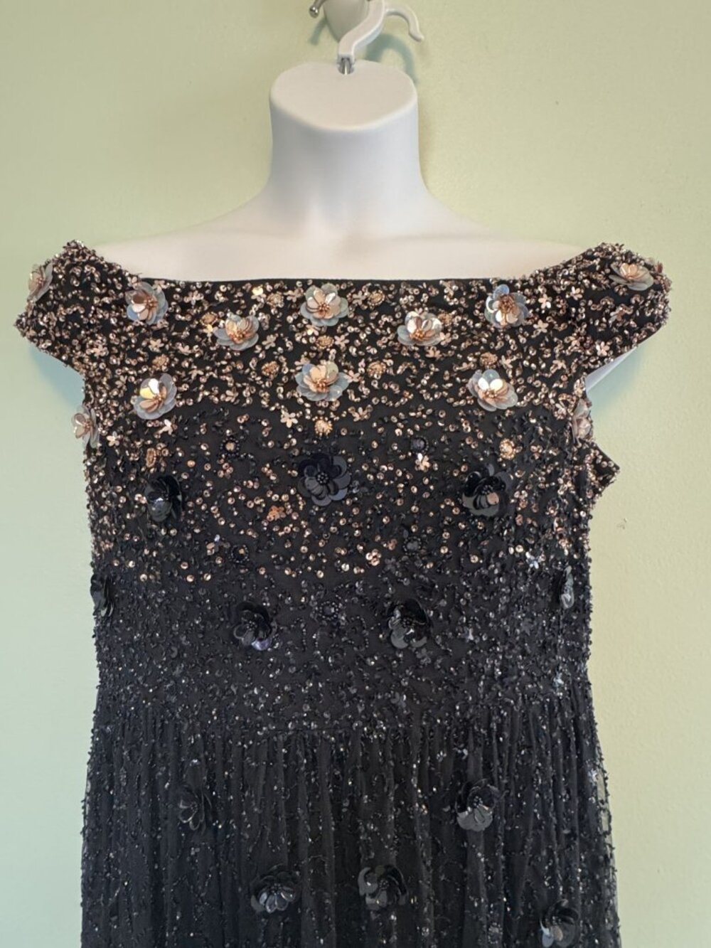 Adrianna Papell Off Shoulder Beaded Rosette Dress - Size 16 - HS0327 - Picture 3 of 9